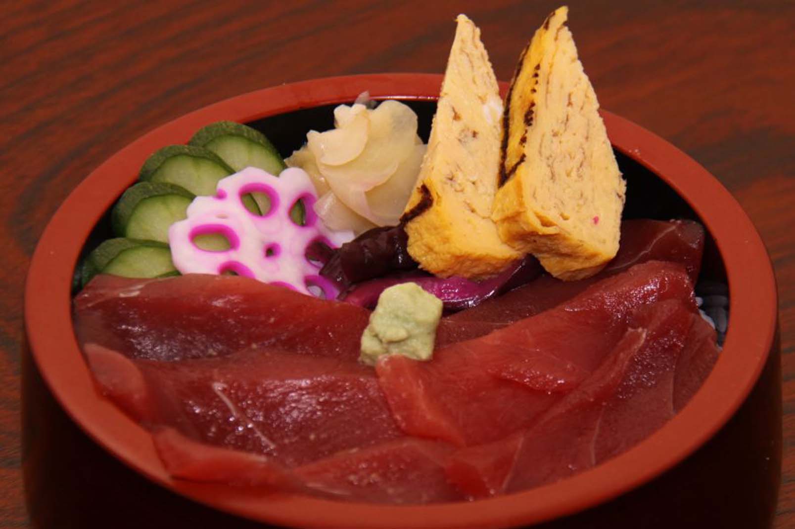 老舗寿司屋　福寿し.鉄火丼